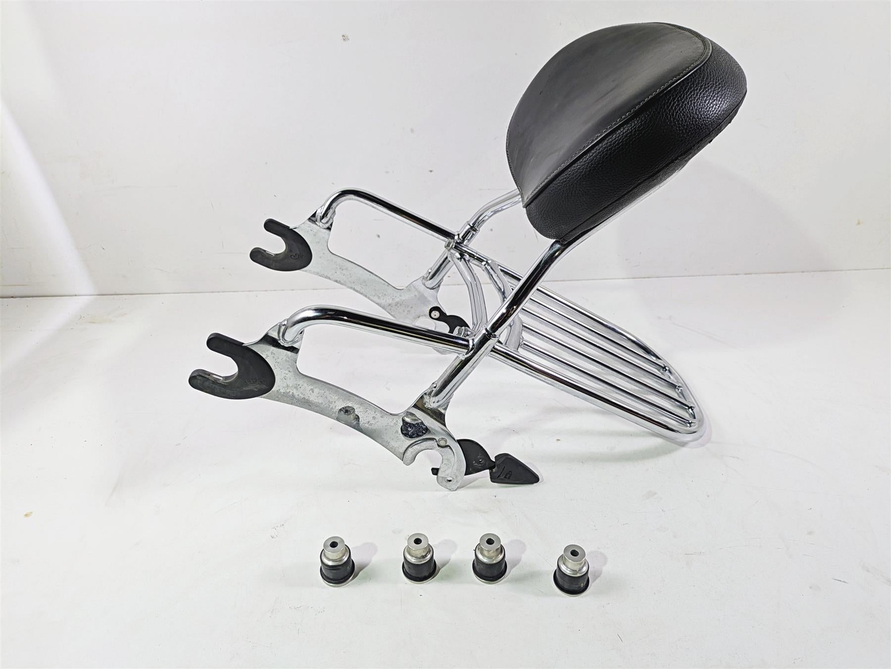 2017 Indian Chieftain Limited Indian Backrest Sissy Bar Luggage Rack 2884186 {{ shop.shopifyCountryName }} - Mototech271