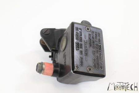 2005 Kawasaki ZZR1200 ZX1200 Ninja Front Brake Master Cylinder 5/8 43015-0011 {{ shop.shopifyCountryName }} - Mototech271