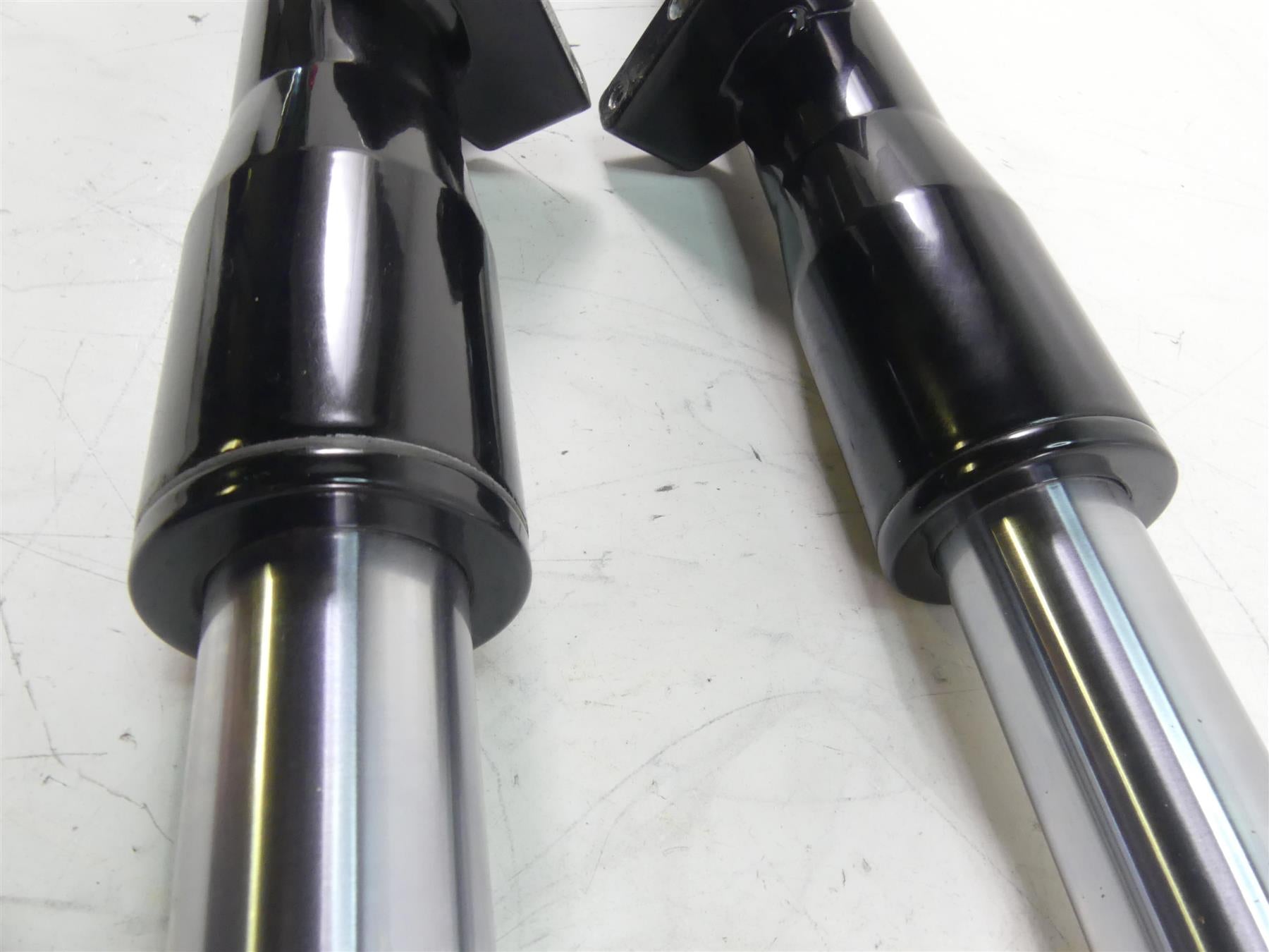 2001 Indian Centennial Scout Front 41mm Fork Legs -Read 31-197 31-198 {{ shop.shopifyCountryName }} - Mototech271