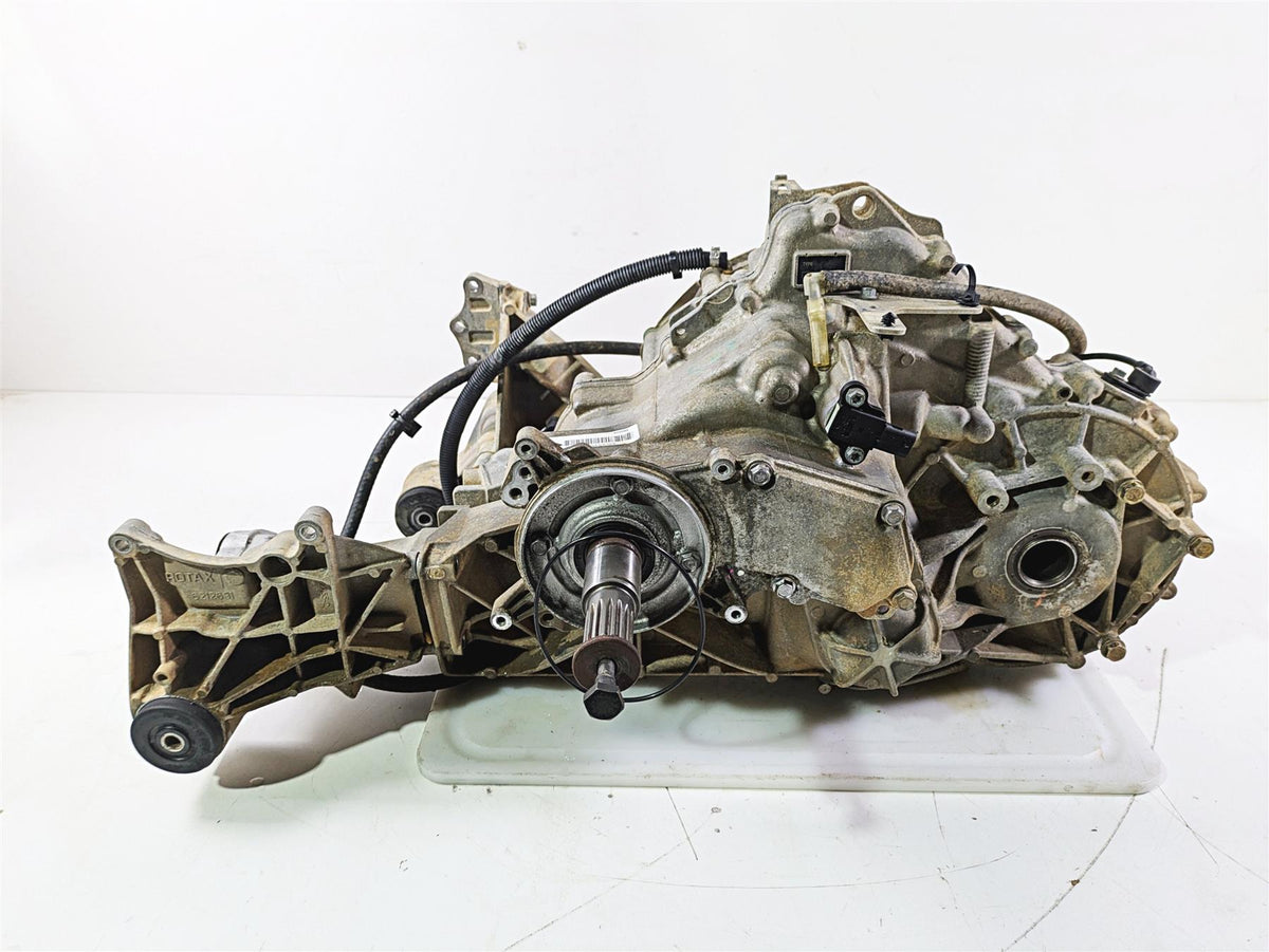 2023 Can Am Maverick X3 XMR Turbo RR Transmission Gear Box 1K Only 420686788 {{ shop.shopifyCountryName }} - Mototech271