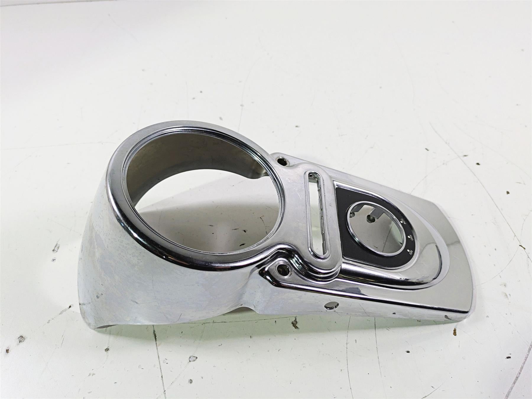 2007 Harley FXDWG Dyna Wide Glide Fuel Tank Dash Cover Console 71211-04A {{ shop.shopifyCountryName }} - Mototech271