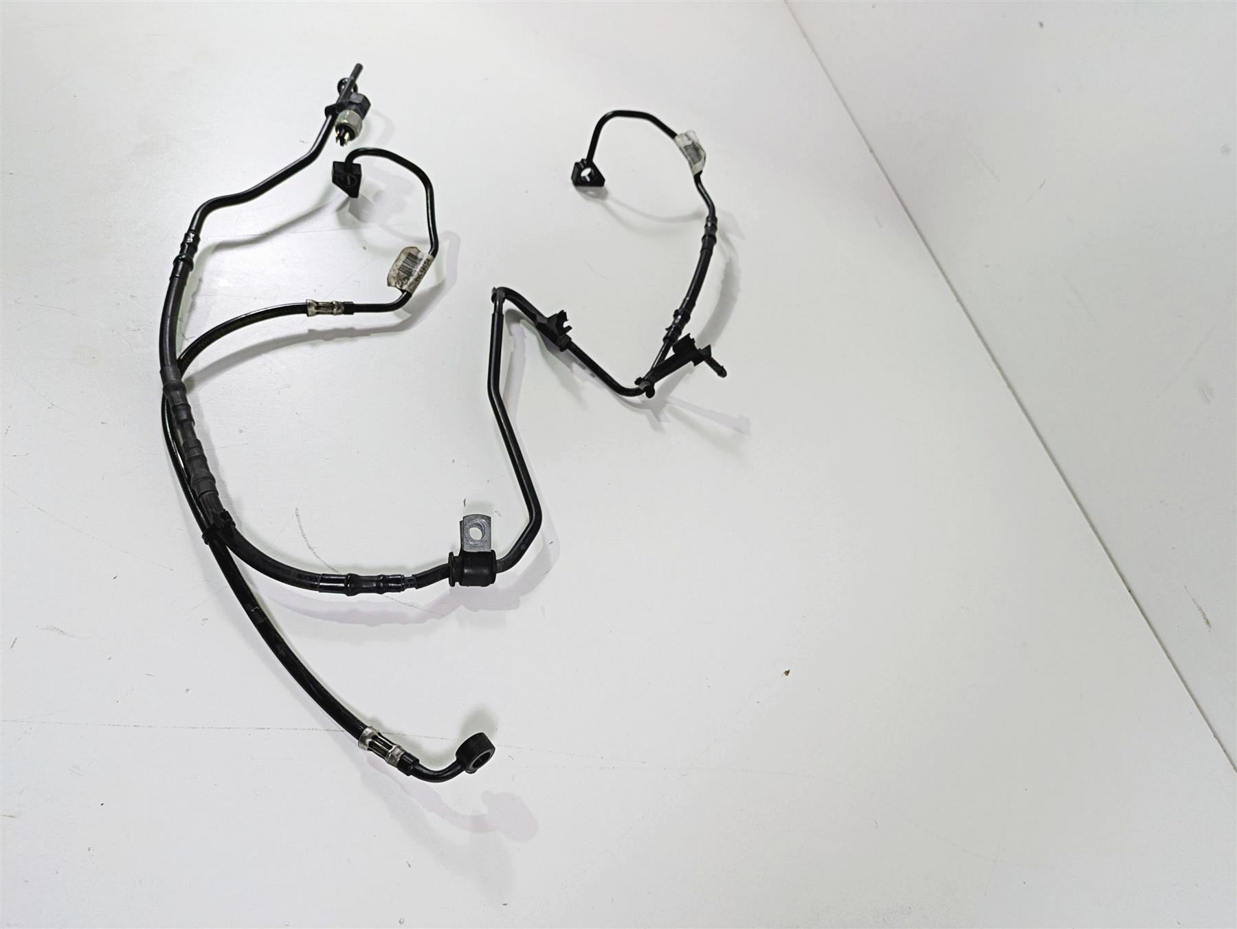 2017 Harley Touring FLHTKSE CVO E-Glide Rear Abs Brake Line Hose Set 41800012 {{ shop.shopifyCountryName }} - Mototech271