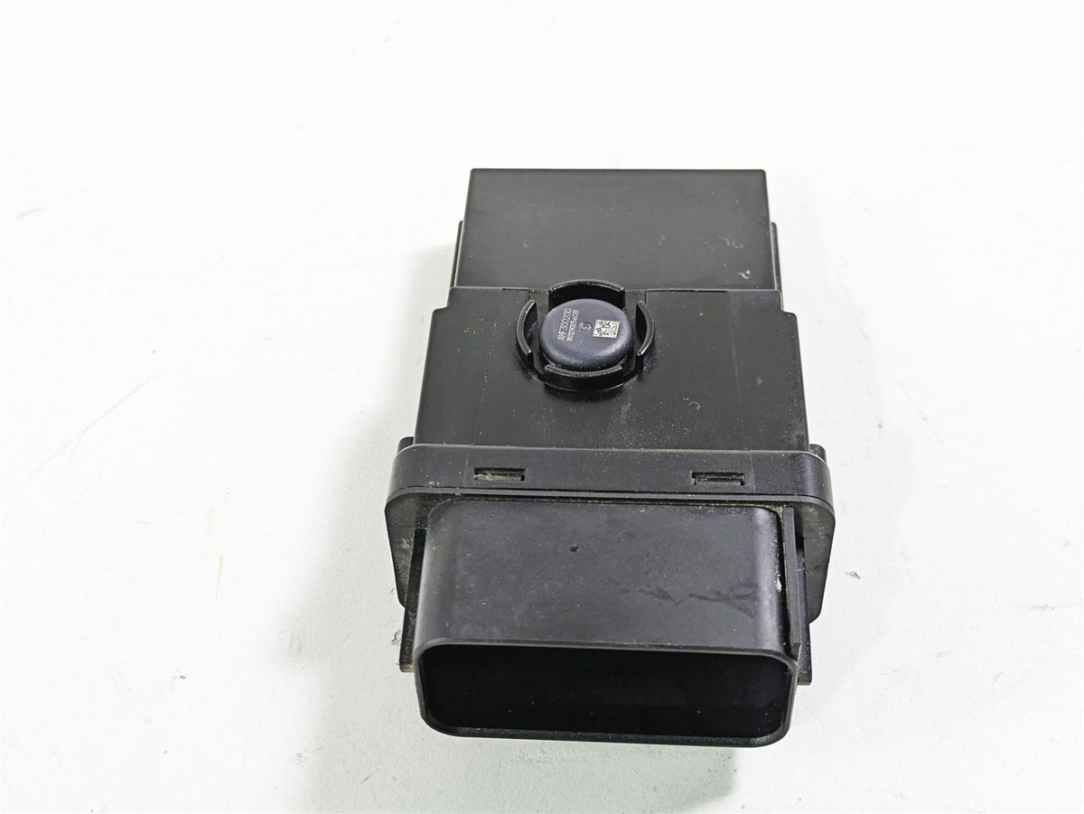 2018 BMW R1200GS GSW K50 Basic Light Control Module Ecu 61358406735 {{ shop.shopifyCountryName }} - Mototech271