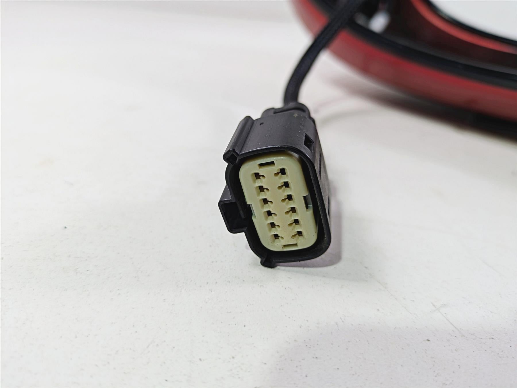 2019 Indian Chieftain Limited Gas Tank Cover Console & Switches Ruby Red 5633653 {{ shop.shopifyCountryName }} - Mototech271