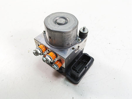 2015 Harley Touring FLHXS Street Glide Abs Brake Pump Module 41100013A {{ shop.shopifyCountryName }} - Mototech271