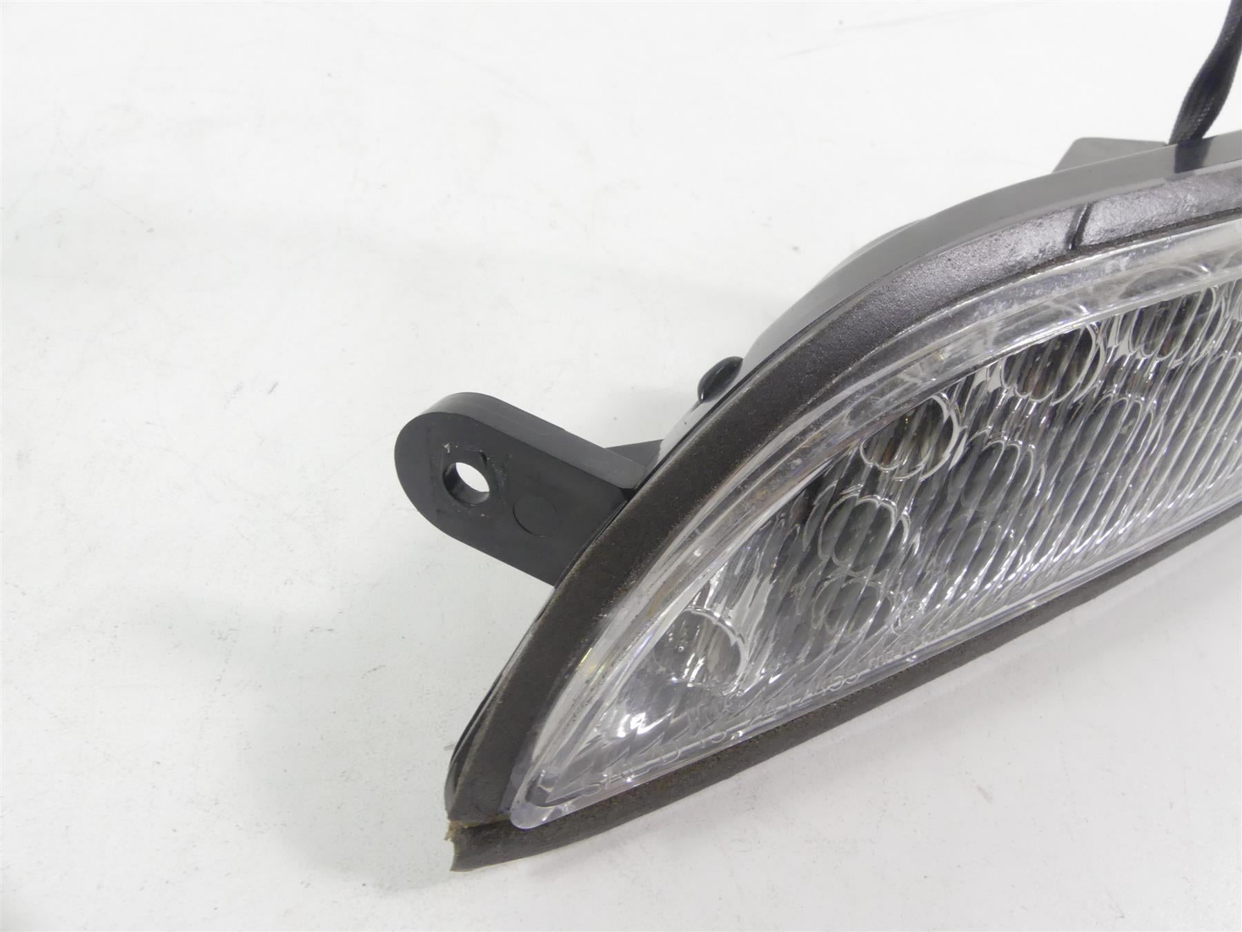 2016 Indian Chieftain Dark Horse Right Front Led Blinker Turn Signal 2412455 {{ shop.shopifyCountryName }} - Mototech271