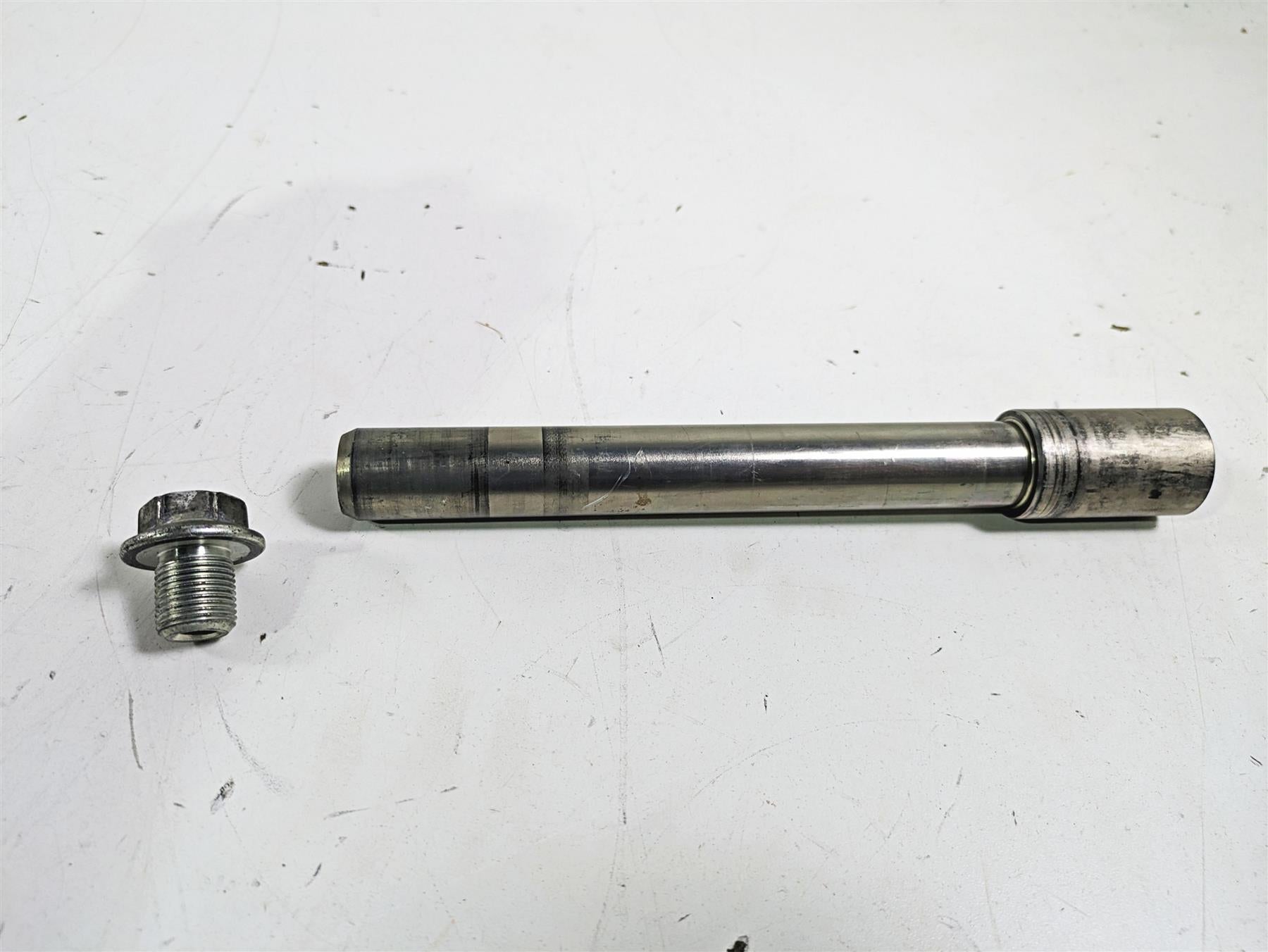 2018 Suzuki GSX1300 R Hayabusa Front Axle Wheel Spindle 54711-15H00 {{ shop.shopifyCountryName }} - Mototech271