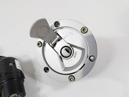 2021 Indian Scout 1200 Ignition Switch Gas Cap Key Lock Set -READ 4016935 {{ shop.shopifyCountryName }} - Mototech271