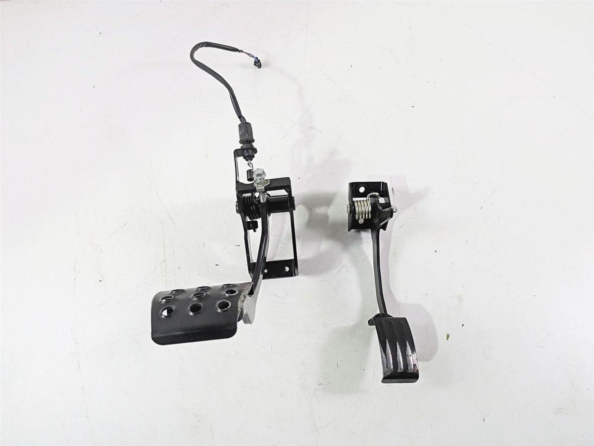 2021 Kawasaki Teryx KRX KRF 1000 Brake Accelerate Foot Pedal Set 43001-0767 {{ shop.shopifyCountryName }} - Mototech271