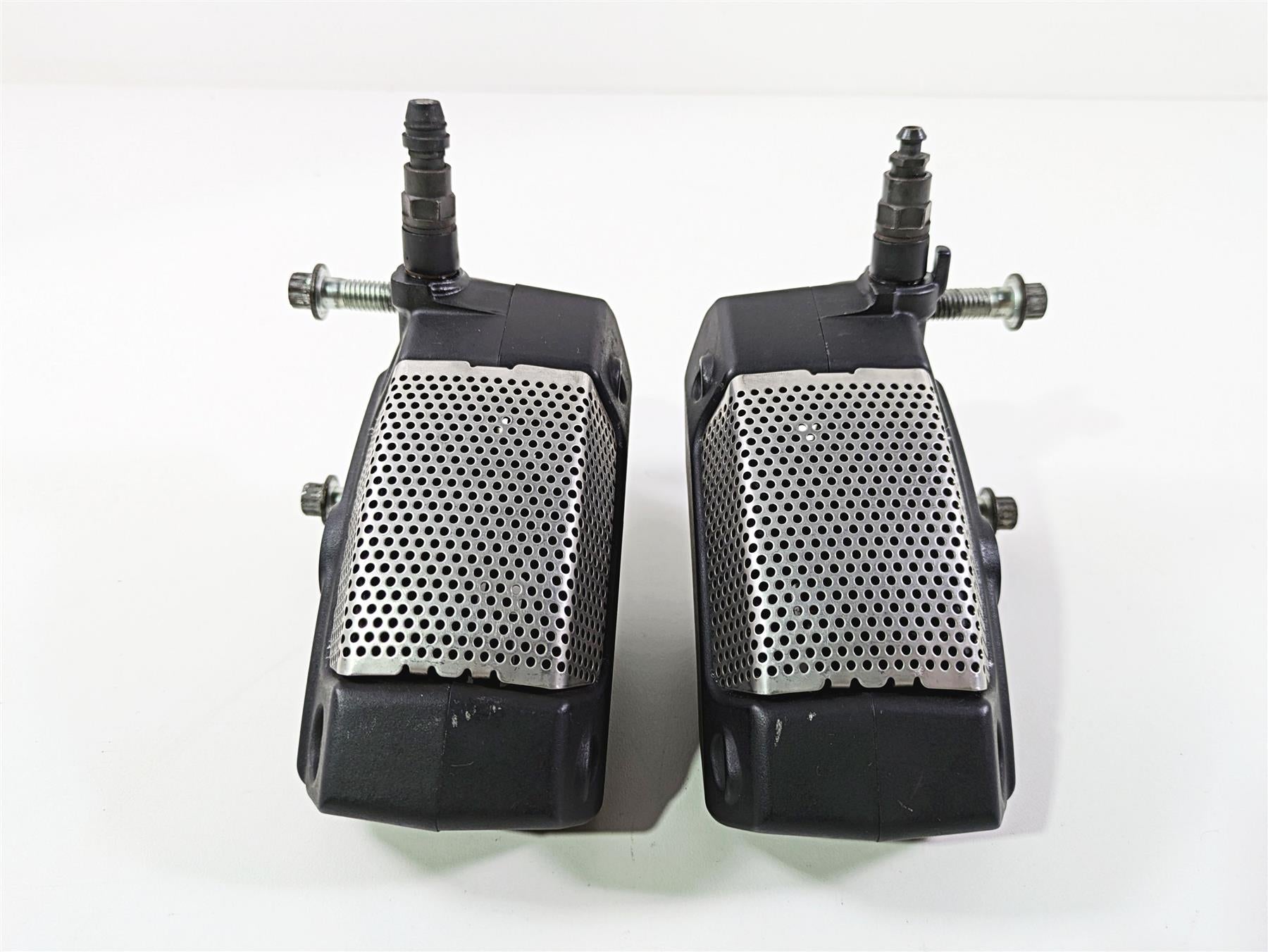 2010 Harley Touring FLHTK Electra Glide Front Brake Calipers 43027-08 44023-08 {{ shop.shopifyCountryName }} - Mototech271