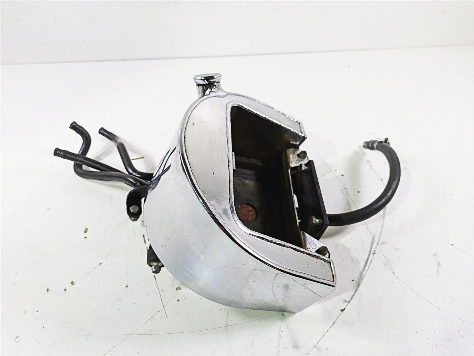 1992 Harley FLSTC Softail Heritage Oil Tank Reservoir & Lines Set 62498-91 {{ shop.shopifyCountryName }} - Mototech271