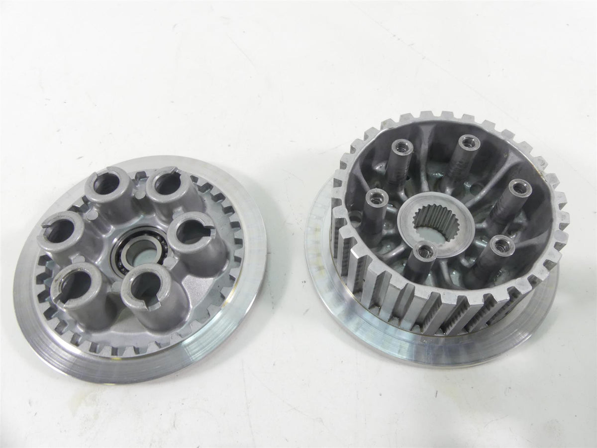 2015 Yamaha MT09 FZ09 Clutch Basket Friction Disc Pressure Plate B7N-16150-00-00 {{ shop.shopifyCountryName }} - Mototech271