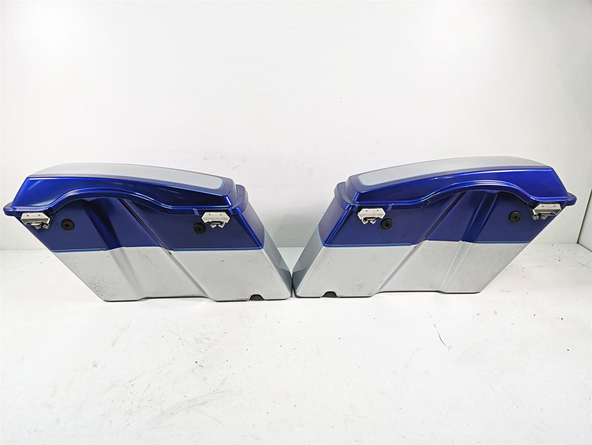 2010 Harley Touring FLHTCU Electra Glide Saddlebag Saddle Bag Set 90752-93 {{ shop.shopifyCountryName }} - Mototech271