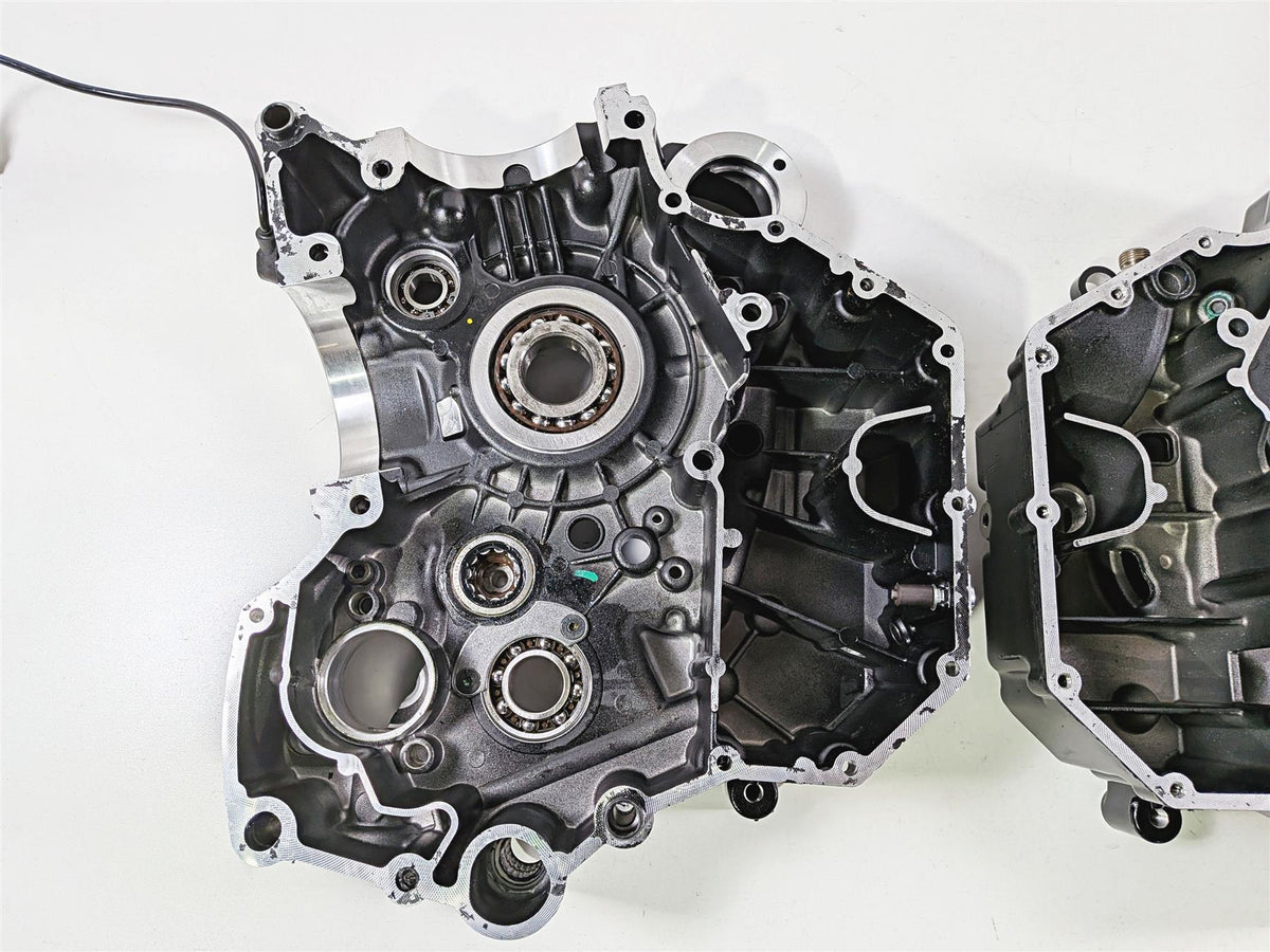 2015 Ducati Scrambler Urban Enduro Crankcase Crank Case Housing Set 22523182B-Mototech271