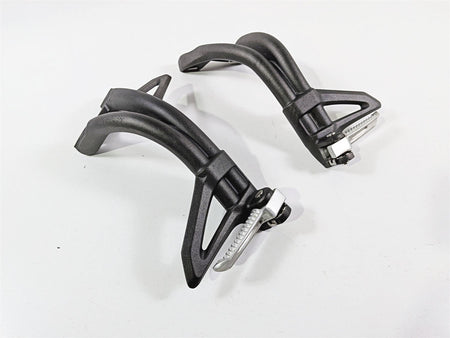 2019 Triumph Speed Triple RS 1050 Rear Passenger Footpeg Set T2081783 T2081784 {{ shop.shopifyCountryName }} - Mototech271