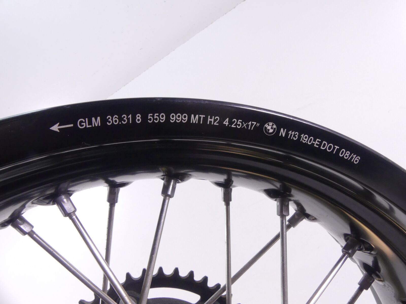 2017 BMW F800GS K72 Straight Nice Rear Wheel Rim 17x4.25 36317719727 36318564177 {{ shop.shopifyCountryName }} - Mototech271