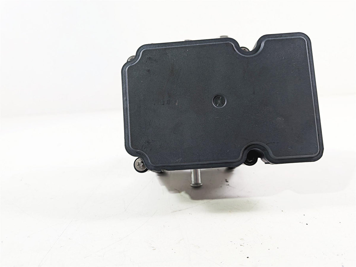 2015 Harley Touring FLTRUSE CVO Road Glide Abs Brake Pump Unit Module 41100013A-Mototech271