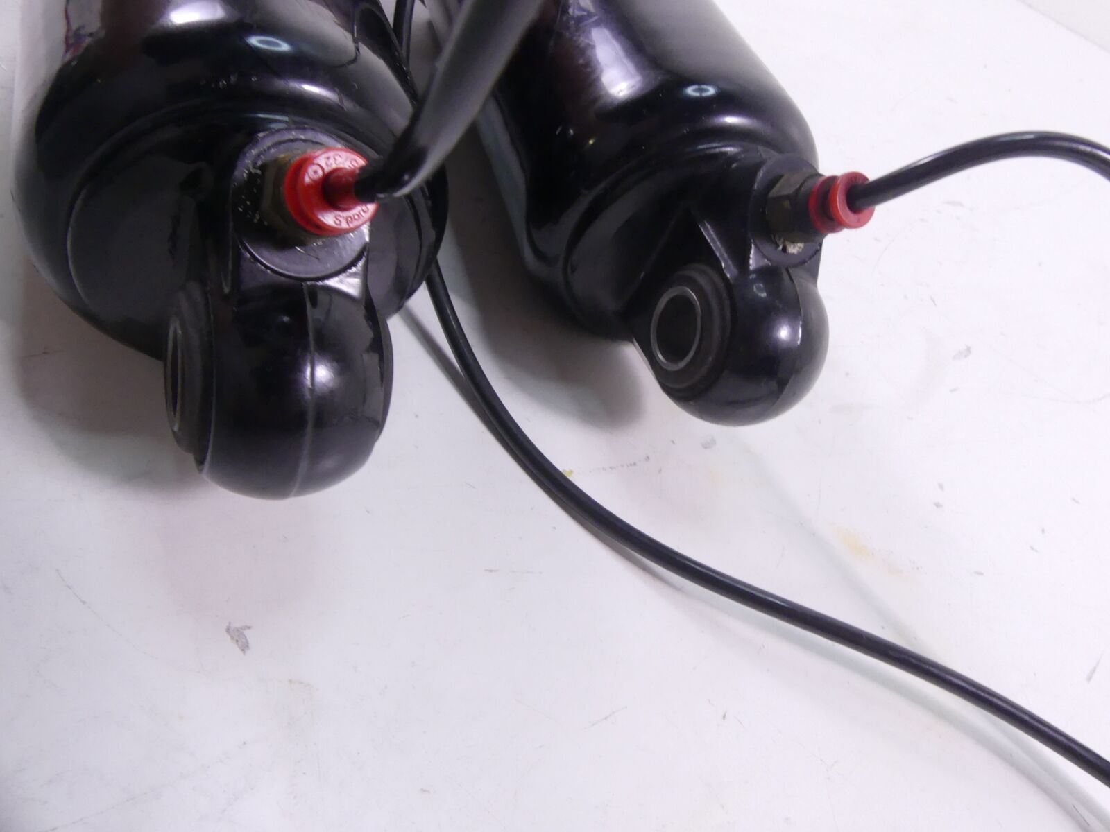 2009 Harley Touring FLHTCU Electra Glide Straight Rear 13" Shock Set 54565-09 {{ shop.shopifyCountryName }} - Mototech271