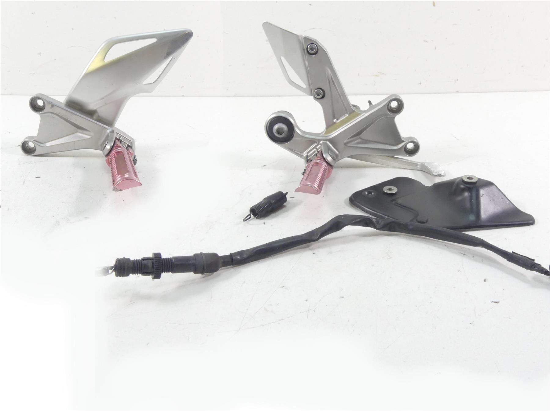 2015 Honda CBR1000 RR SC59 Left Right Front Footpeg Foot Peg 50700-MGP-D60 {{ shop.shopifyCountryName }} - Mototech271