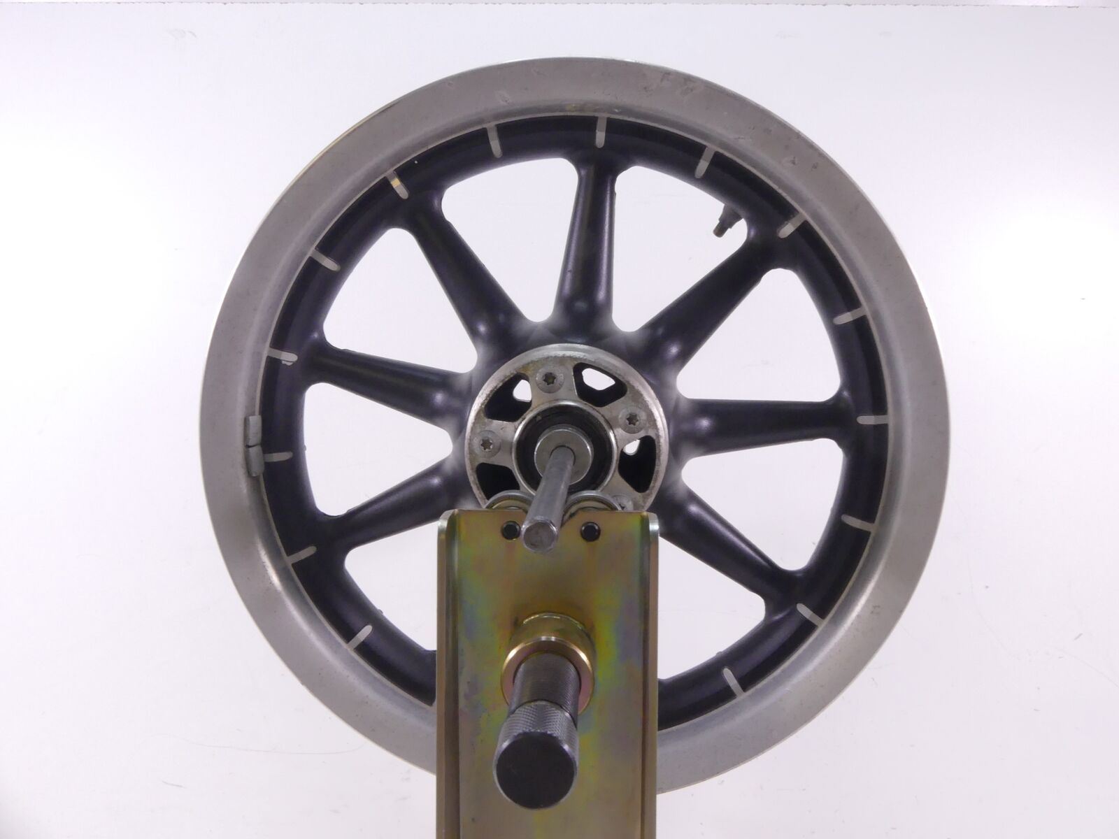 2000 Harley Touring FLHTCI Electra Glide Straight Front Wheel Rim 16x3 43493-00 {{ shop.shopifyCountryName }} - Mototech271