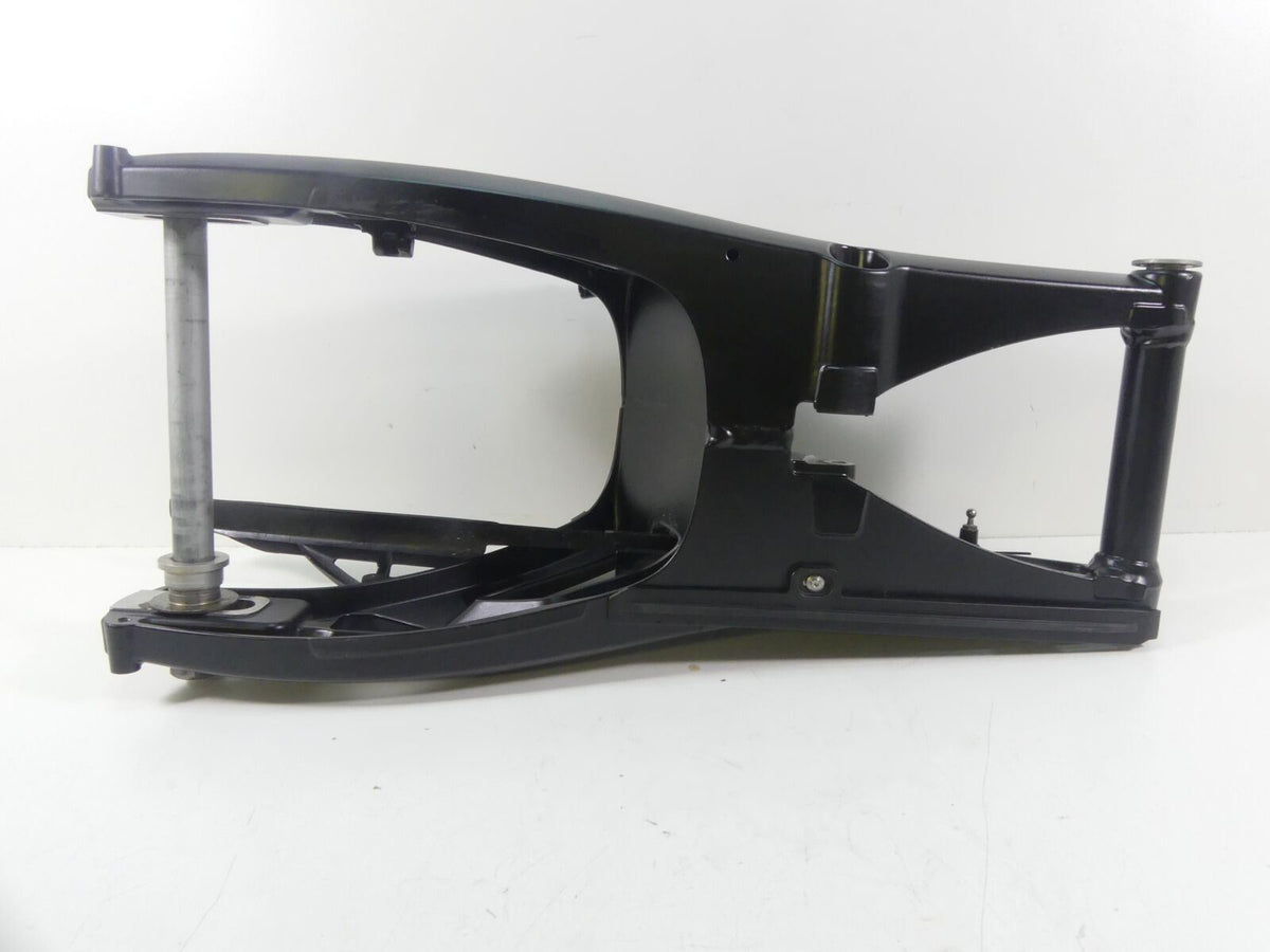2018 BMW S1000XR K49 Swingarm Swing Arm Rear Suspension + Axle 33358560101 {{ shop.shopifyCountryName }} - Mototech271