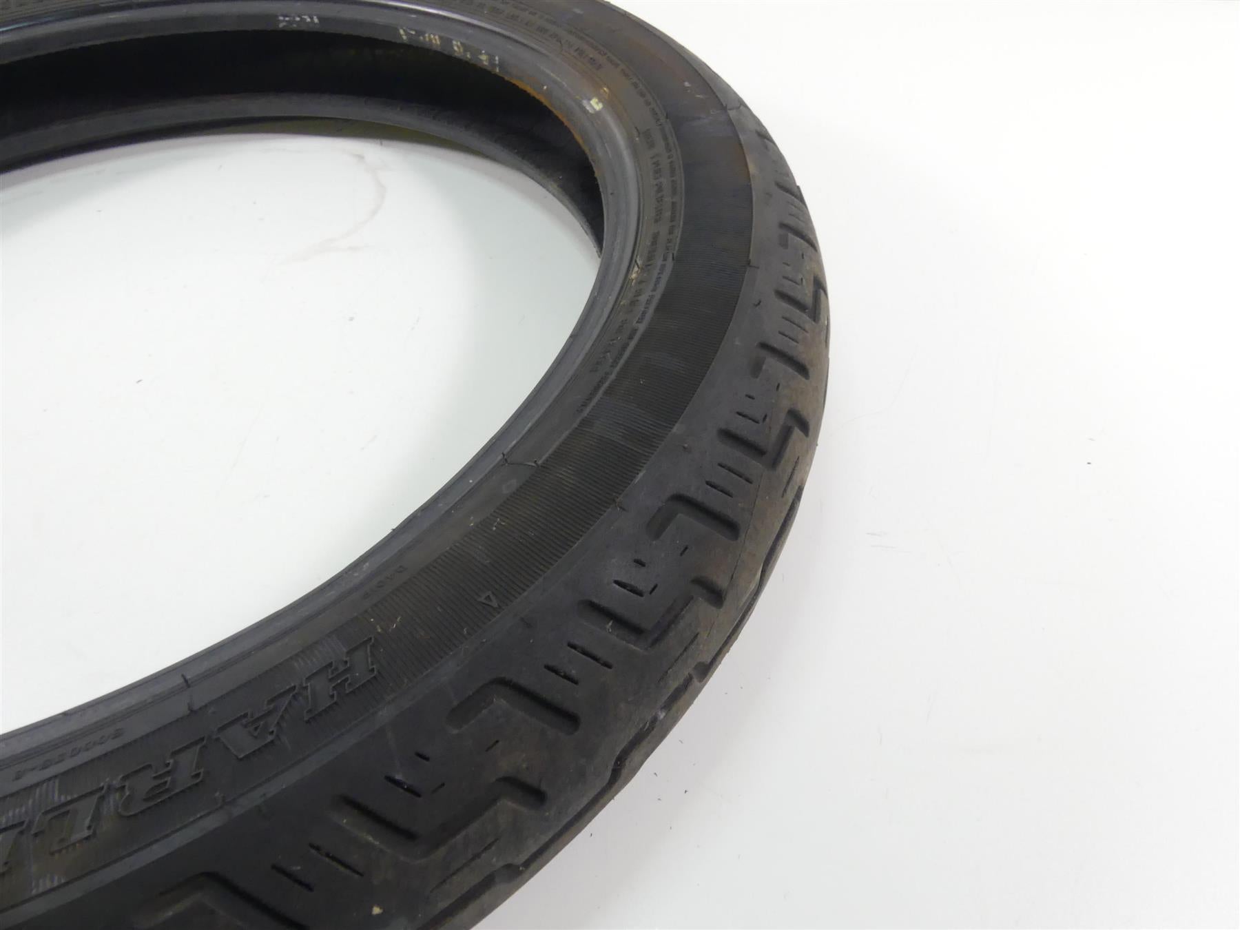 Used Harley Davidson Front Tire Dunlop D401F 100/90-19 57H DOT3619 43100063 {{ shop.shopifyCountryName }} - Mototech271
