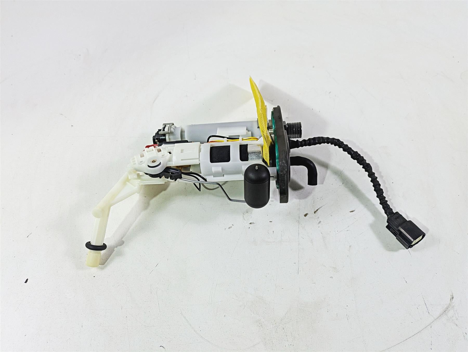 2021 Harley Softail FXST Standard Fuel Gas Petrol Pump + Lever Sender 61200043 {{ shop.shopifyCountryName }} - Mototech271