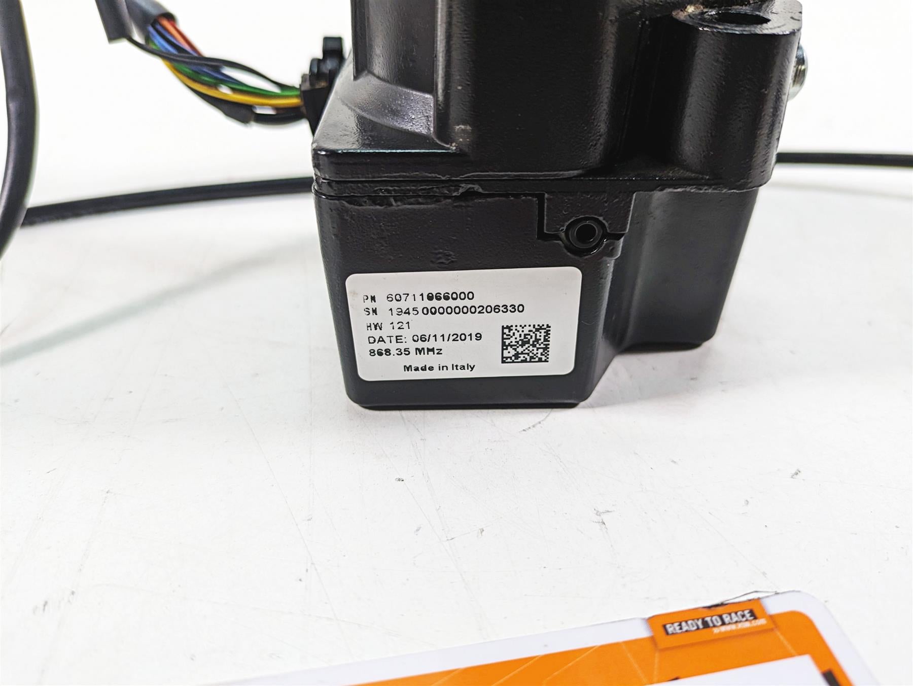 2020 KTM 1290 Super Adventure R Ignition Switch Key Card Lock Set 60711066144 {{ shop.shopifyCountryName }} - Mototech271