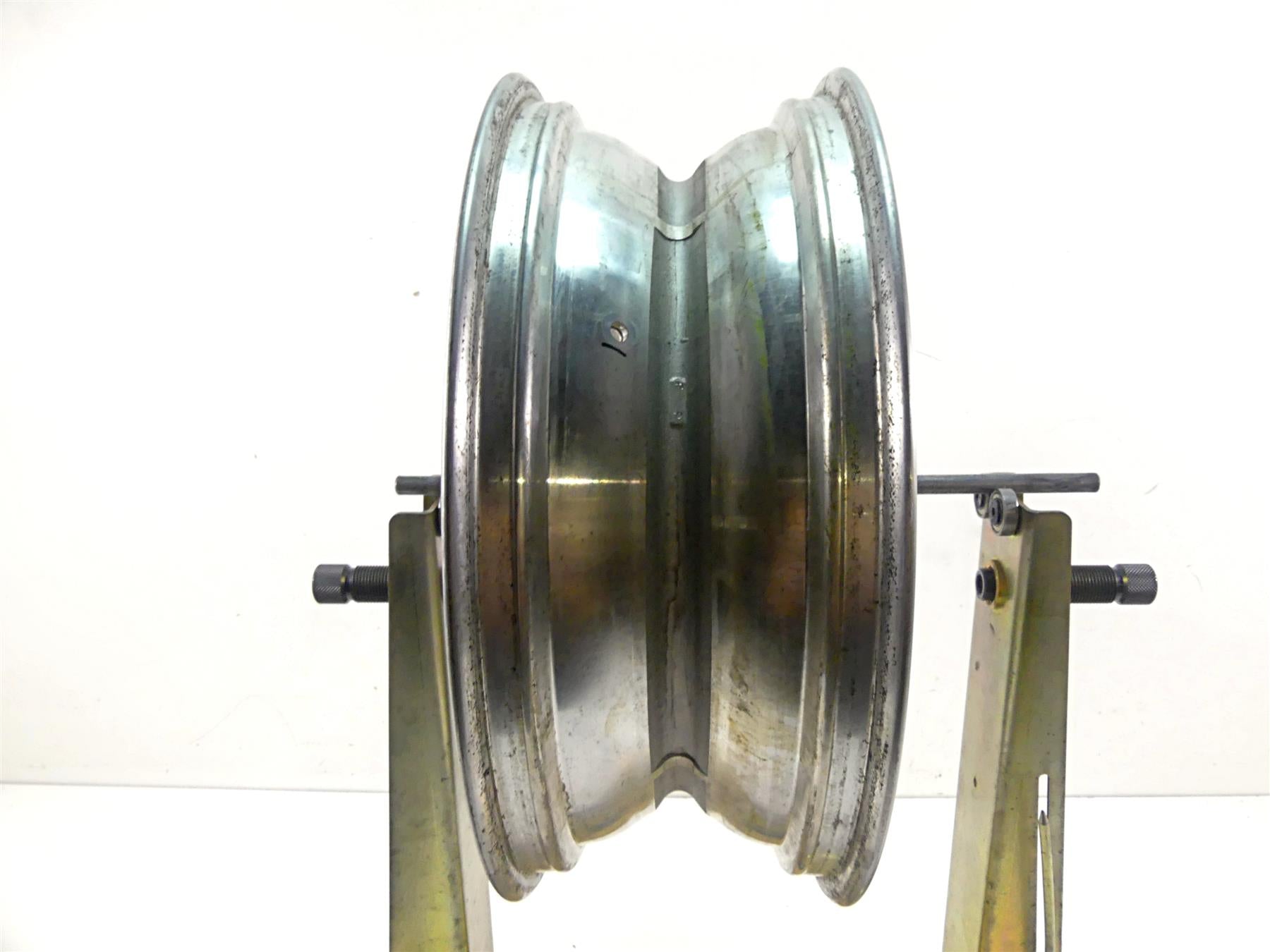 2013 Harley Softail FLSTFB Fat Boy Lo Rear Wheel Rim 17x6 41099-08 {{ shop.shopifyCountryName }} - Mototech271