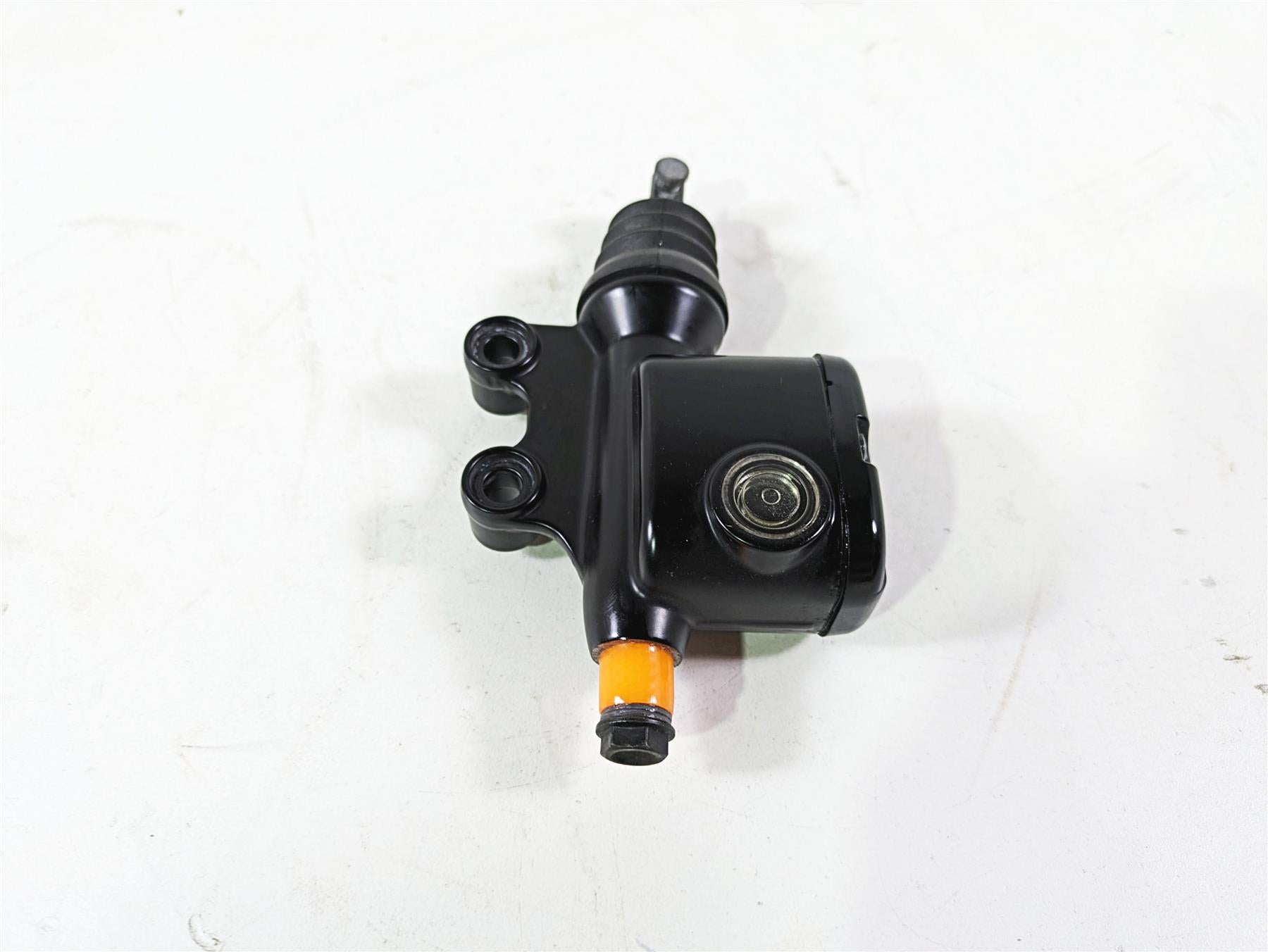 2020 Harley Touring FLHT Electra Glide Rear Brake Master Cylinder 41700028A {{ shop.shopifyCountryName }} - Mototech271
