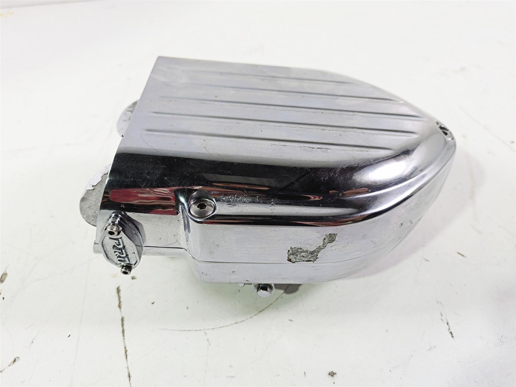 2002 Honda V-Twin VTX1800 C Kuryakyn Hypercharge Pro Air Filter Cleaner 340513 {{ shop.shopifyCountryName }} - Mototech271