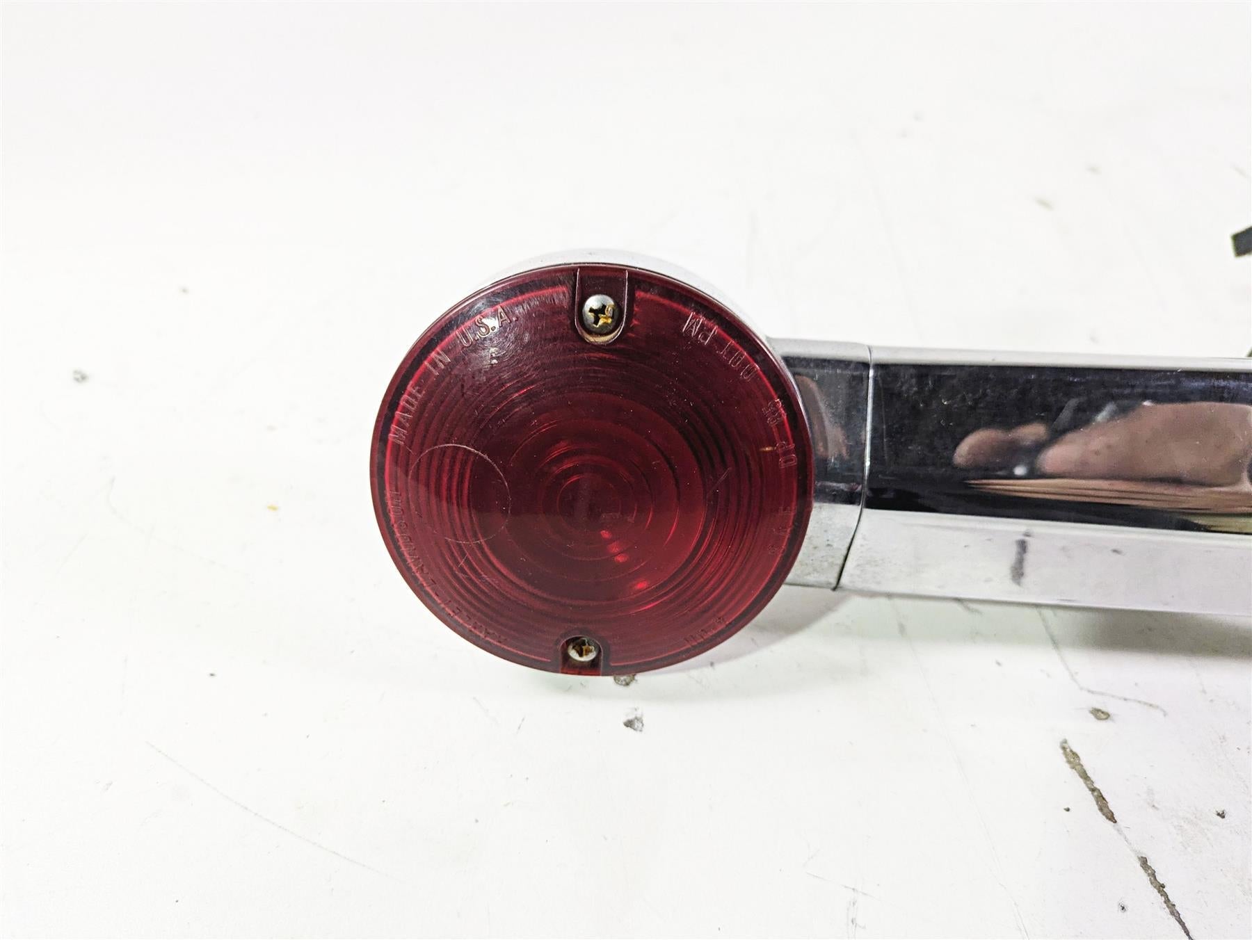 2003 Harley Touring FLHTCUI E-Glide 100th Rear Blinker Turn Signal Bar 68145-98 {{ shop.shopifyCountryName }} - Mototech271