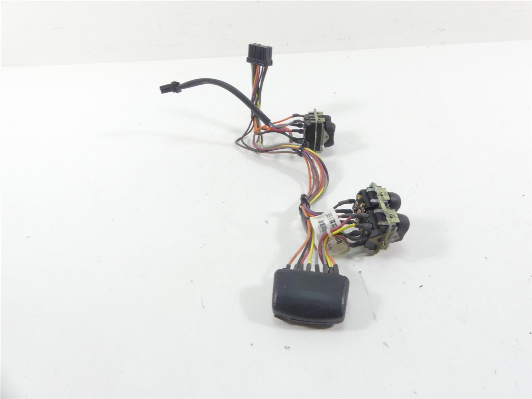 2007 Harley FLHTCU SE CVO Electra Glide Auxiliary Switches + Wiring 70290-07 {{ shop.shopifyCountryName }} - Mototech271