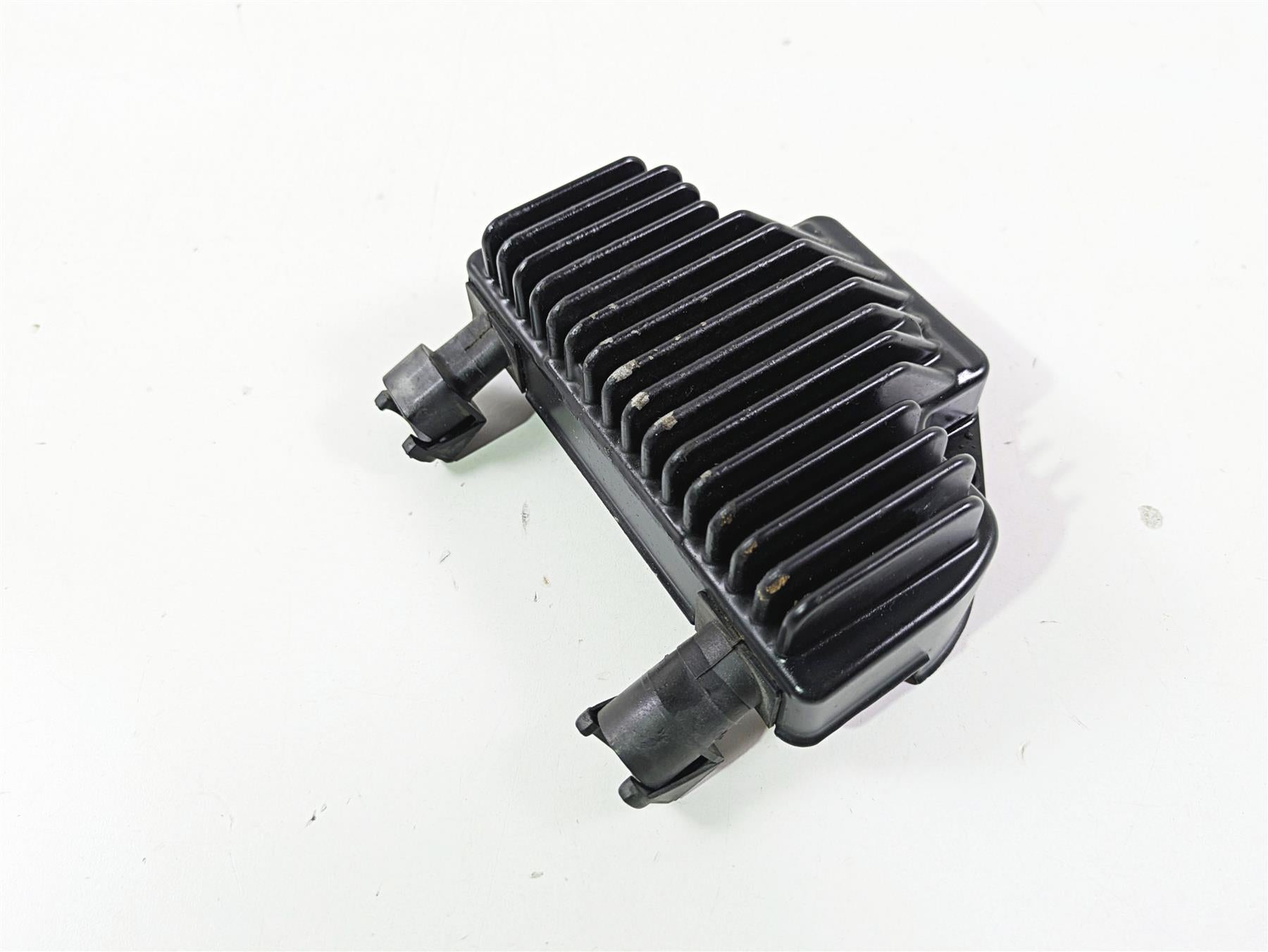 2016 Harley FXDWG Dyna Wide Glide Rectifier Voltage Regulator 74631-08A {{ shop.shopifyCountryName }} - Mototech271