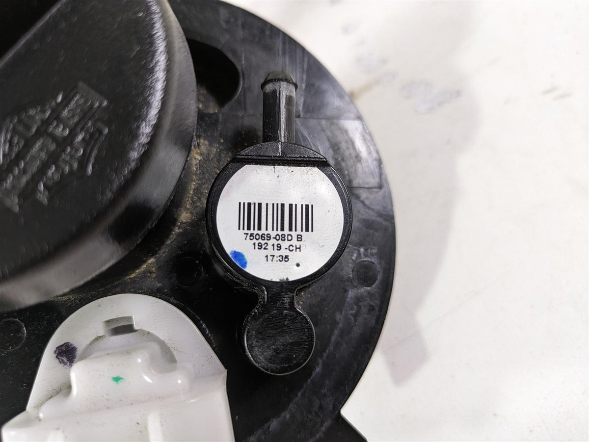 2020 Harley Touring FLHT Electra Glide Fuel Gas Petrol Pump - Tested 75069-08D {{ shop.shopifyCountryName }} - Mototech271