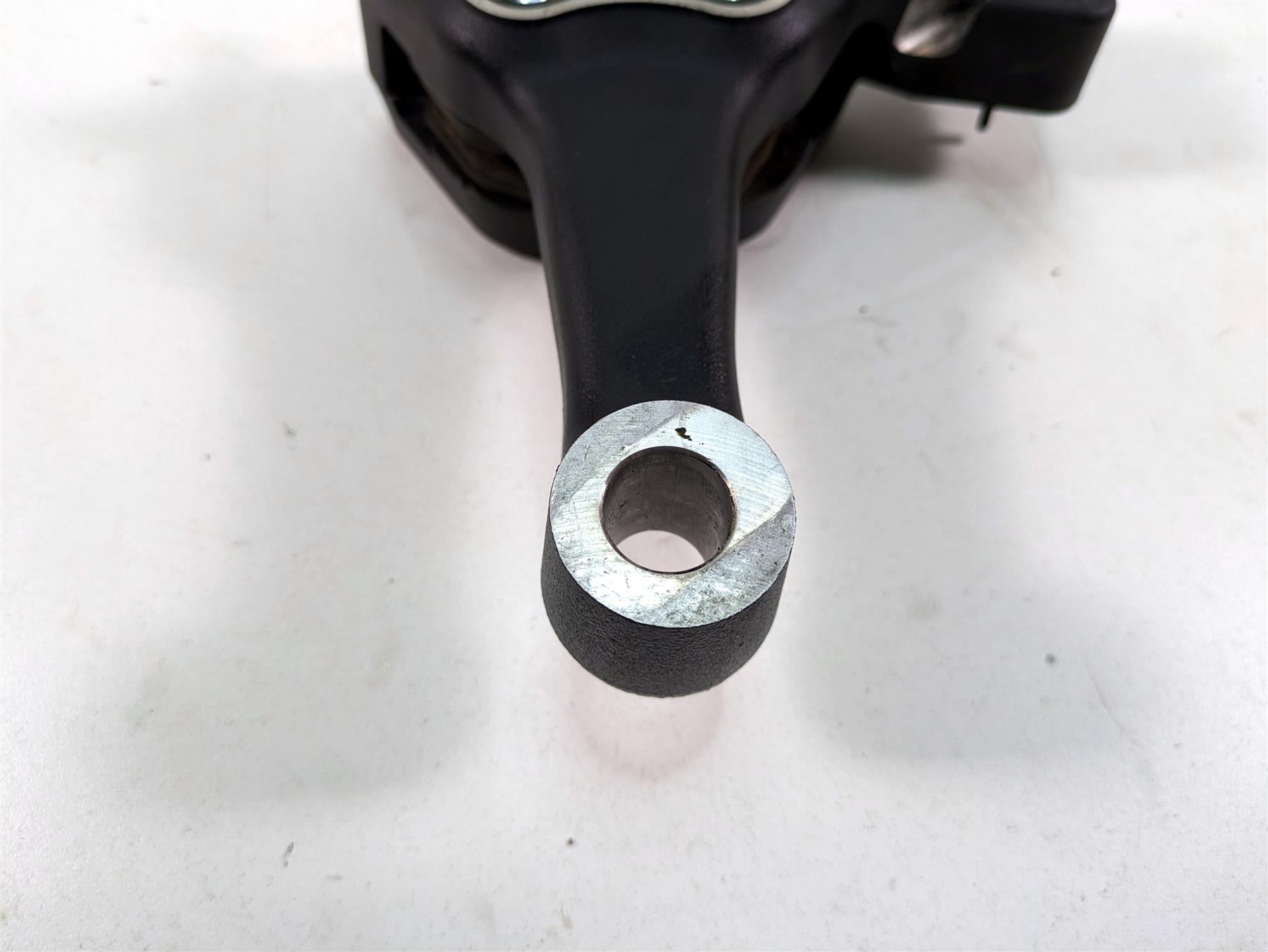 2000 Harley Dyna FXDL Low Rider Rear Brake Caliper for 3/4" Axle 44017-00D {{ shop.shopifyCountryName }} - Mototech271