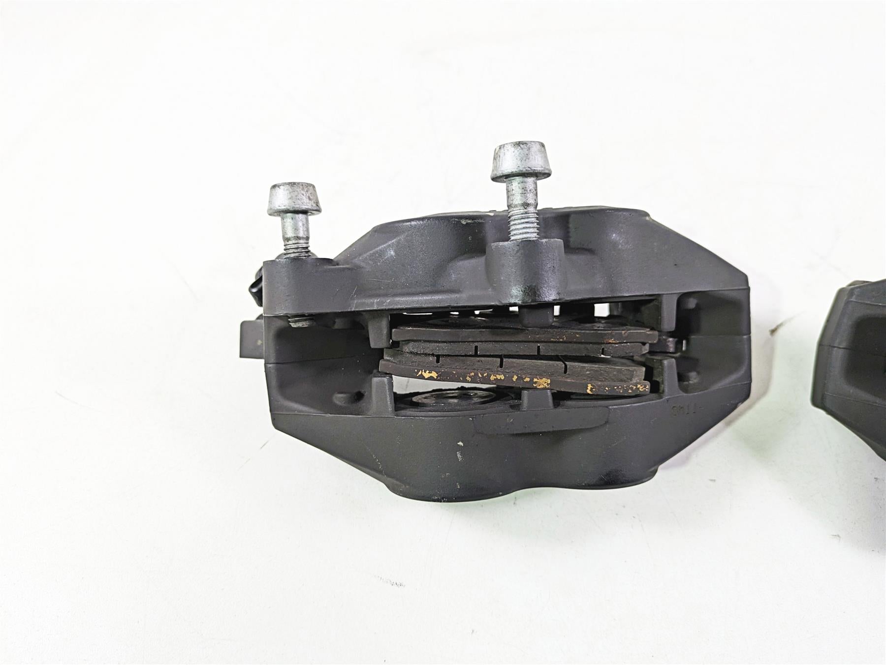 2009 BMW R1200GS K255 Adv Brembo Front Brake Caliper Set 34117711438 34117711439 {{ shop.shopifyCountryName }} - Mototech271