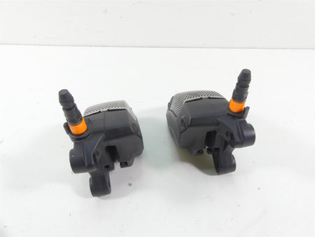 2012 Harley Touring FLHX Street Glide Front Brake Caliper Set 43027-08 44023-08 {{ shop.shopifyCountryName }} - Mototech271
