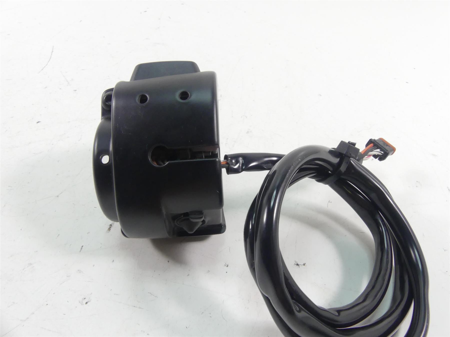 2020 Harley Sportster XL1200 NS Iron Left Hand Blinker Control Switch 71500292 {{ shop.shopifyCountryName }} - Mototech271