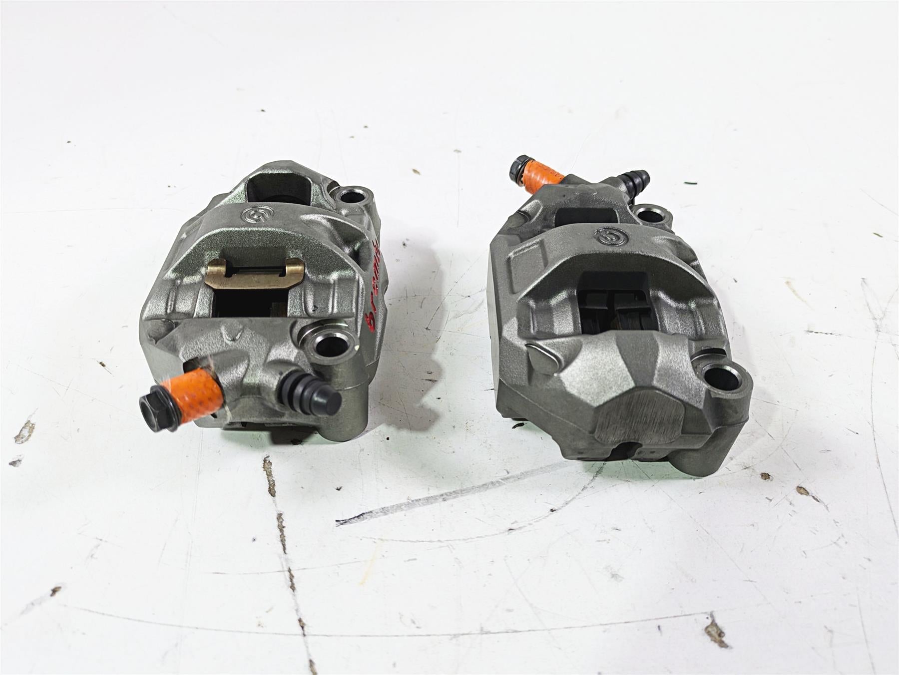 2015 Ducati Panigale 1299 S Front Brake Caliper Set Brembo 100mm 61041371A {{ shop.shopifyCountryName }} - Mototech271