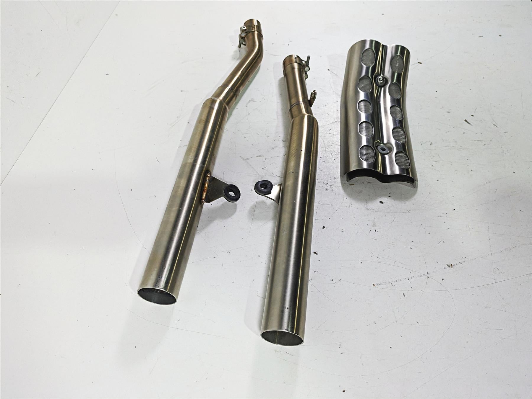 2020 Triumph Street Scrambler 900 British Customs Shotgun Pipes BC902-029-BR {{ shop.shopifyCountryName }} - Mototech271