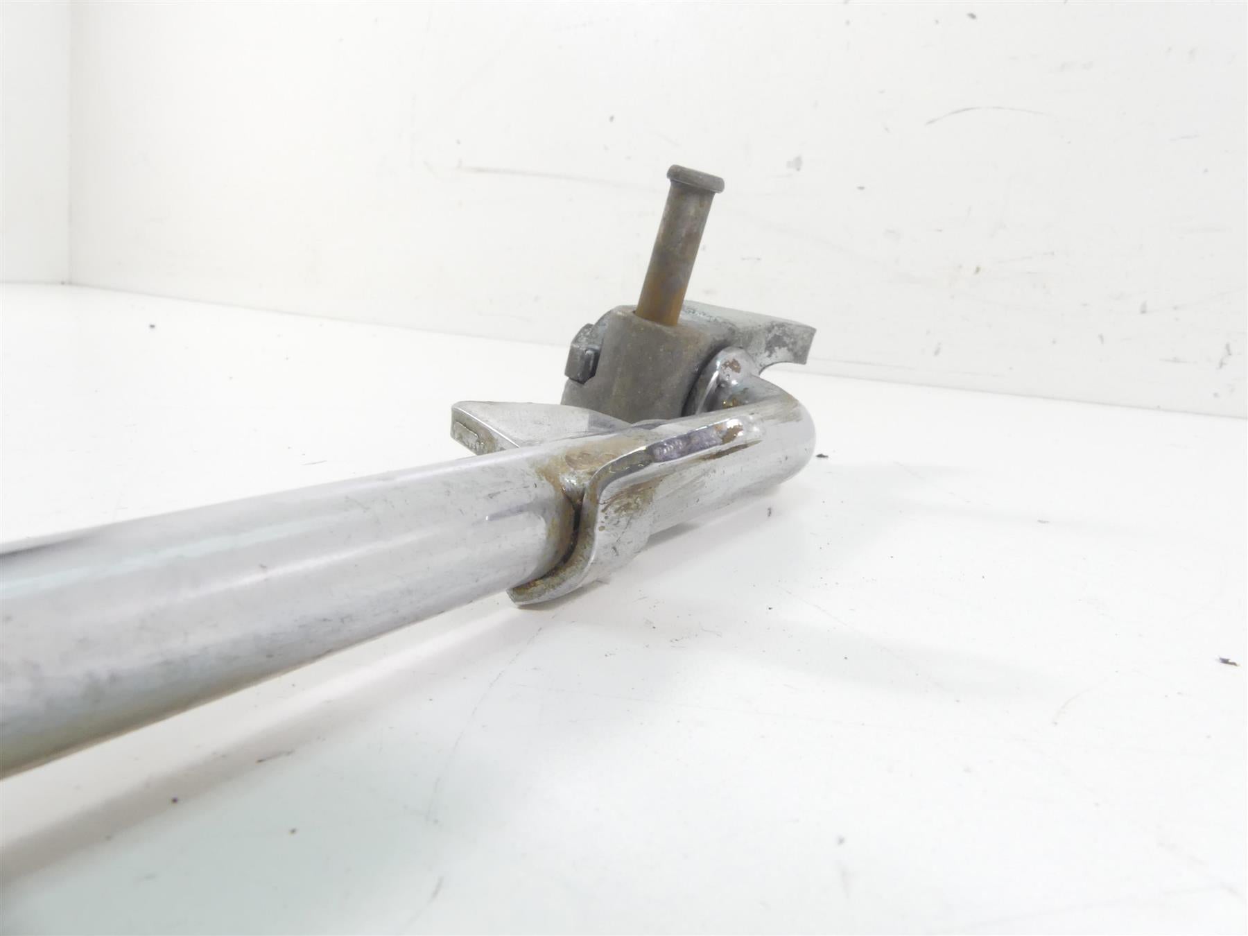 2011 Harley FXDWG Dyna Wide Glide Side Kickstand Kick Jiffy Stand 49704-90H {{ shop.shopifyCountryName }} - Mototech271