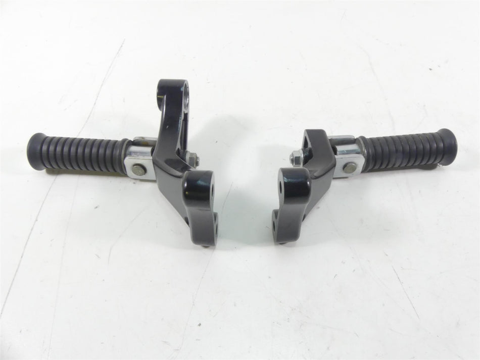 2004 Kawasaki VN1600 Meanstreak Rear Passenger Foot Peg Footpeg Set 35011-1922 {{ shop.shopifyCountryName }} - Mototech271