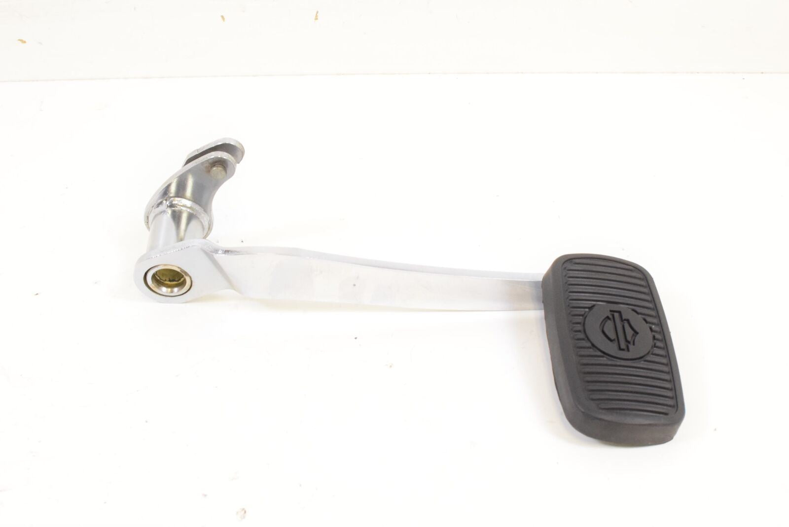 2012 Harley Touring FLHTC Electra Glide Rear Brake Pedal Lever 42407-08 {{ shop.shopifyCountryName }} - Mototech271