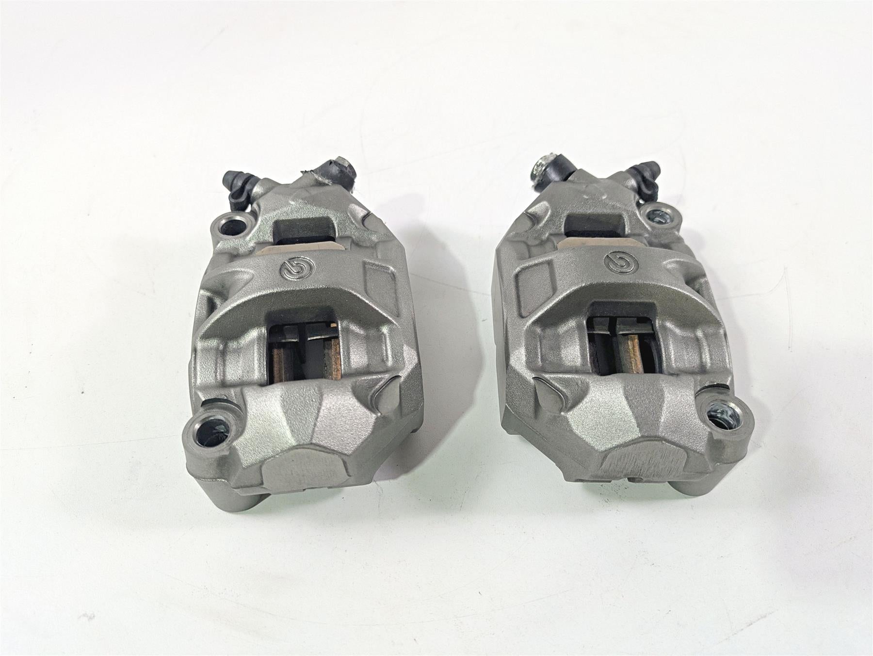 2017 Aprilia RSV 1100 Tuono V4 Factory Brembo Front Brake Caliper Set 2B001348 {{ shop.shopifyCountryName }} - Mototech271