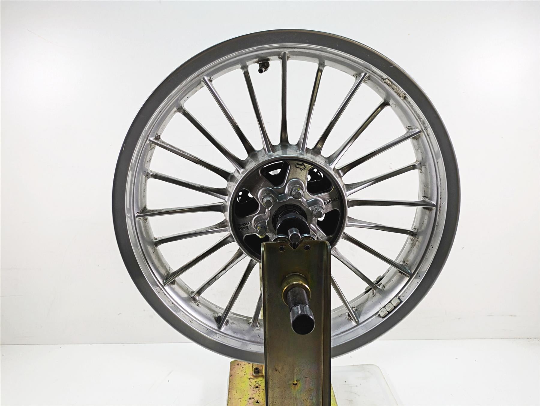 2014 Moto Guzzi California 1400 T 18x3.5 Front Wheel Rim 887362 {{ shop.shopifyCountryName }} - Mototech271