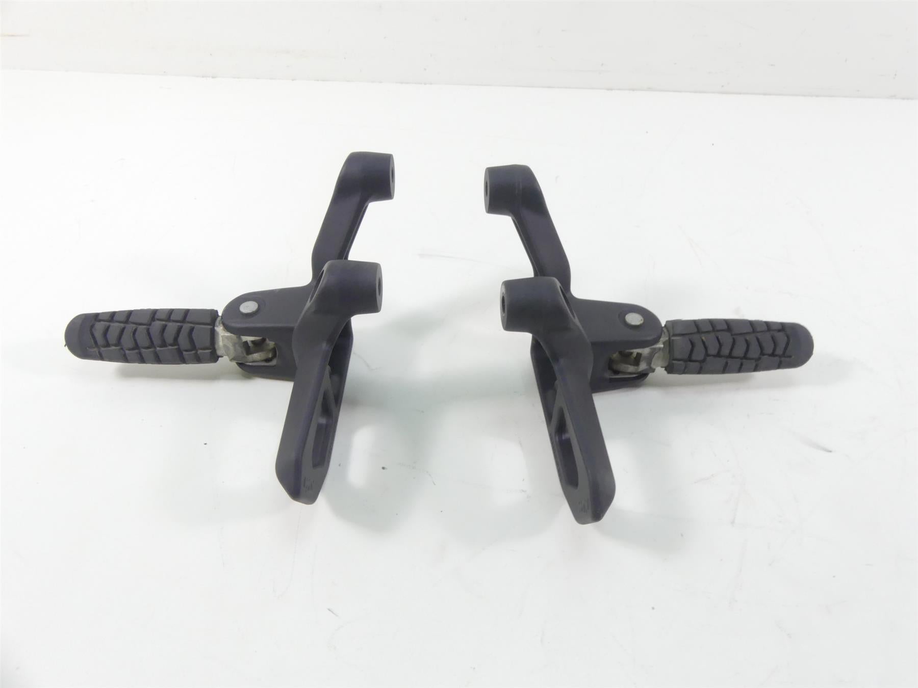 2019 KTM 1290R Super Adventure Passenger Footpegs Foot Peg Rest 6030304900033S {{ shop.shopifyCountryName }} - Mototech271