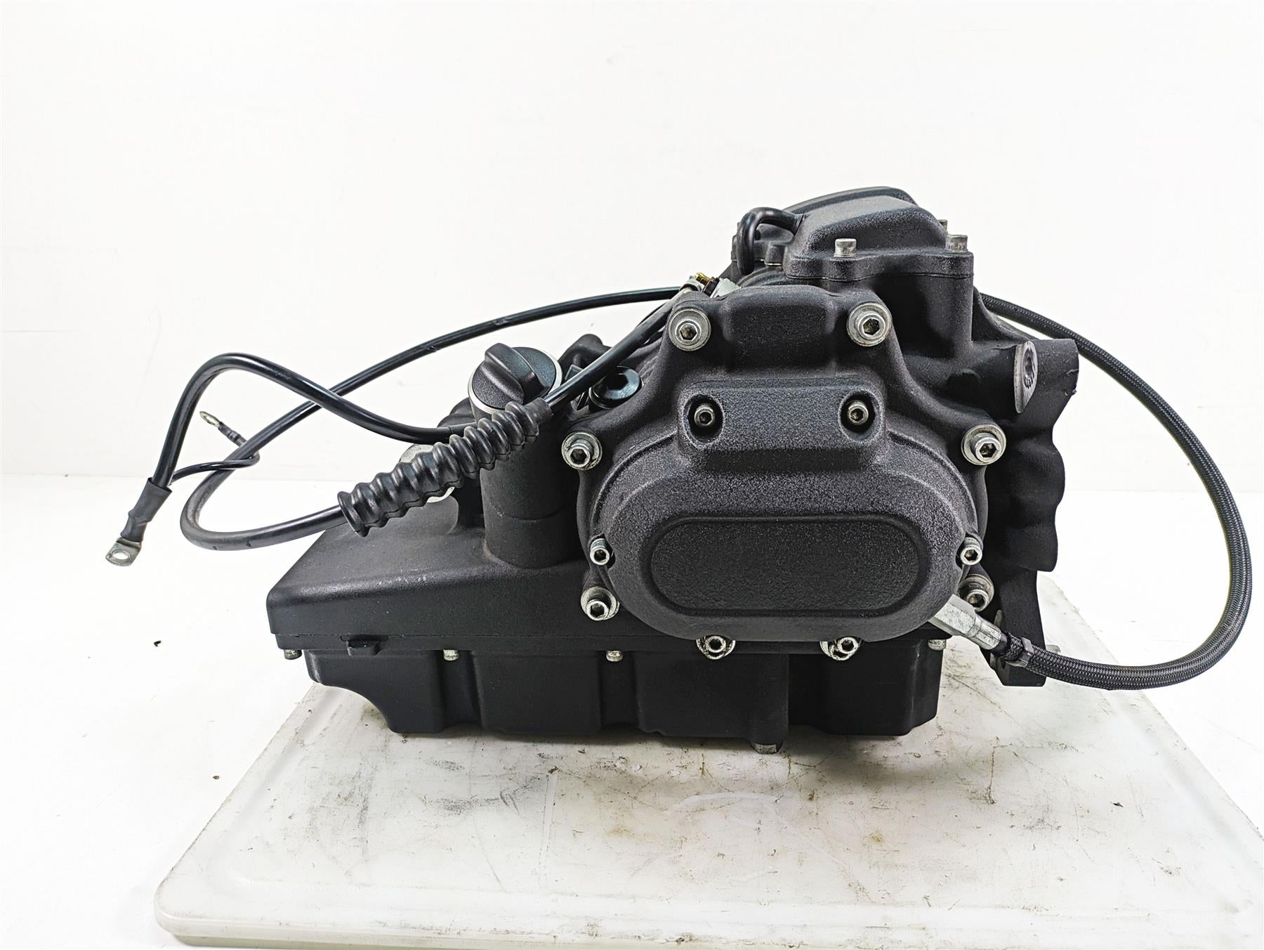 2013 Harley Touring FLHX Street Glide 6 Speed Transmission Gear Box 8k 33166-10A {{ shop.shopifyCountryName }} - Mototech271