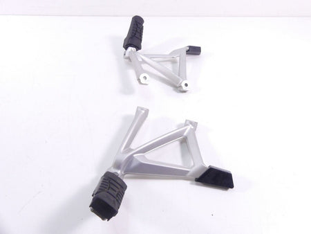 2013 BMW R1200GS GSW K50 Rear Passenger Footpeg Set 46718526741 46718526742 {{ shop.shopifyCountryName }} - Mototech271