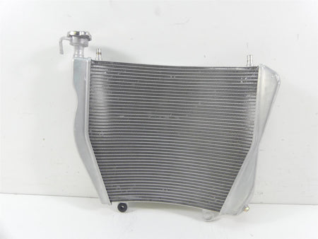 2018 Ducati Panigale 1100 V4 S Straight Coolant Radiator - No Leaks 54811355A {{ shop.shopifyCountryName }} - Mototech271